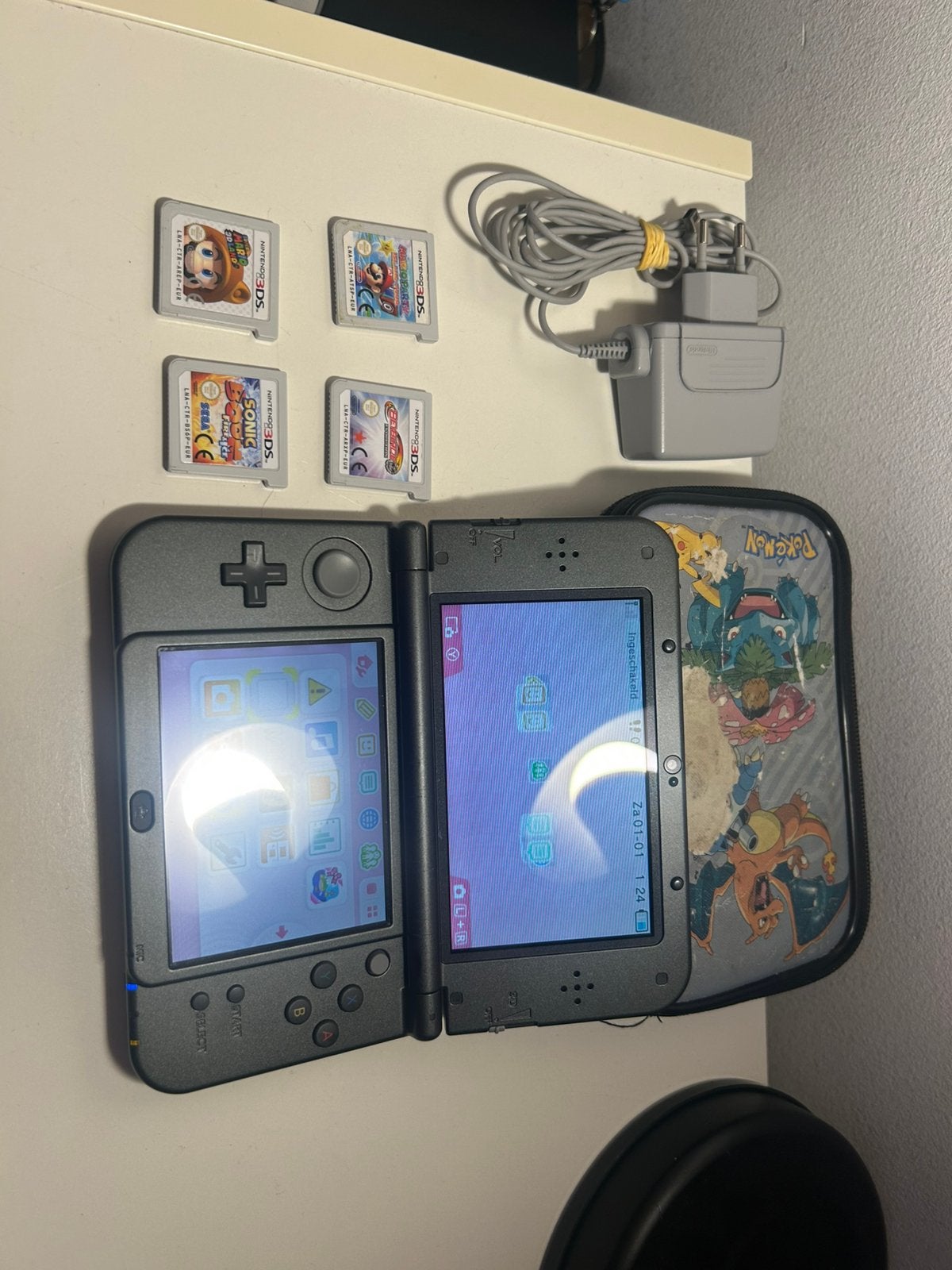 New 3DS XL bundel - nette staat, Spelcomputers en Games, Ophalen of Verzenden, Zo goed als nieuw, Zwart, 3DS