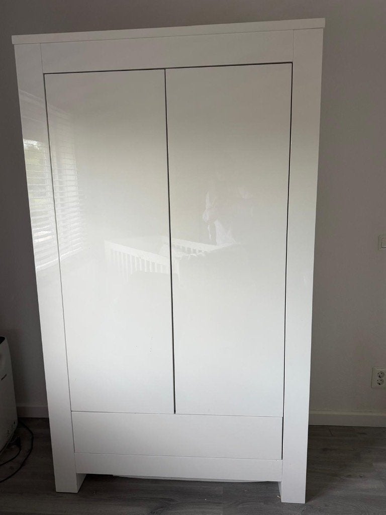 Witte babykamer complete set met matras, Kinderen en Baby's, Kinderkamer | Complete kinderkamers, Ophalen, Zo goed als nieuw, Jongetje of Meisje