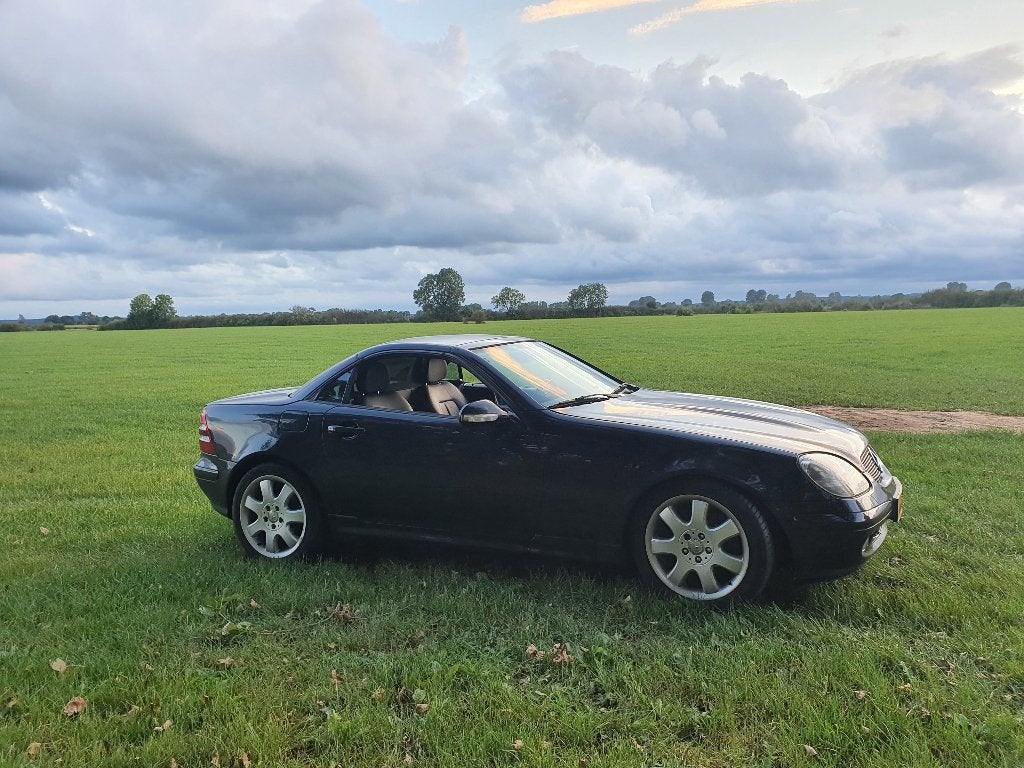 Mercedes-Benz SLK 320 6 cilinder 2001 Zwart, Auto's, Mercedes-Benz, Automaat, Zwart, Cabriolet, Zwart