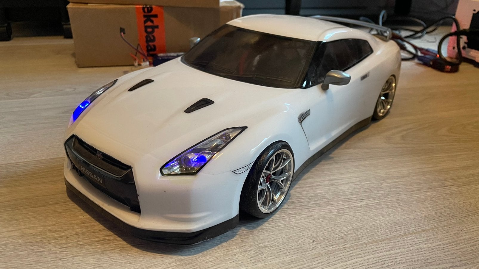 Vaterra 1:10 RC drift auto, Nissan GTR, Elektro, Gebruikt, Ophalen of Verzenden, Schaal 1:10