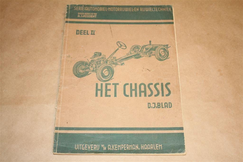 Het Chassis - Oude uitgave 1947 !!, Ophalen of Verzenden, Gelezen, Overige merken