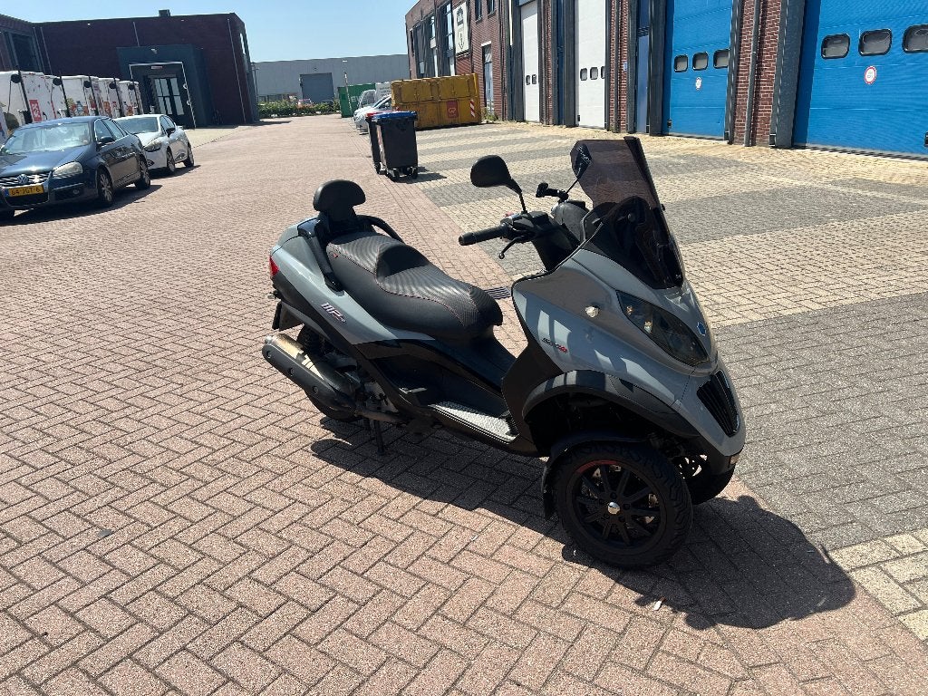 MP3 PAGGIO N/A benzine, Motoren, Quads en Trikes, 493 cc, 1 cilinder, 12 t/m 35 kW