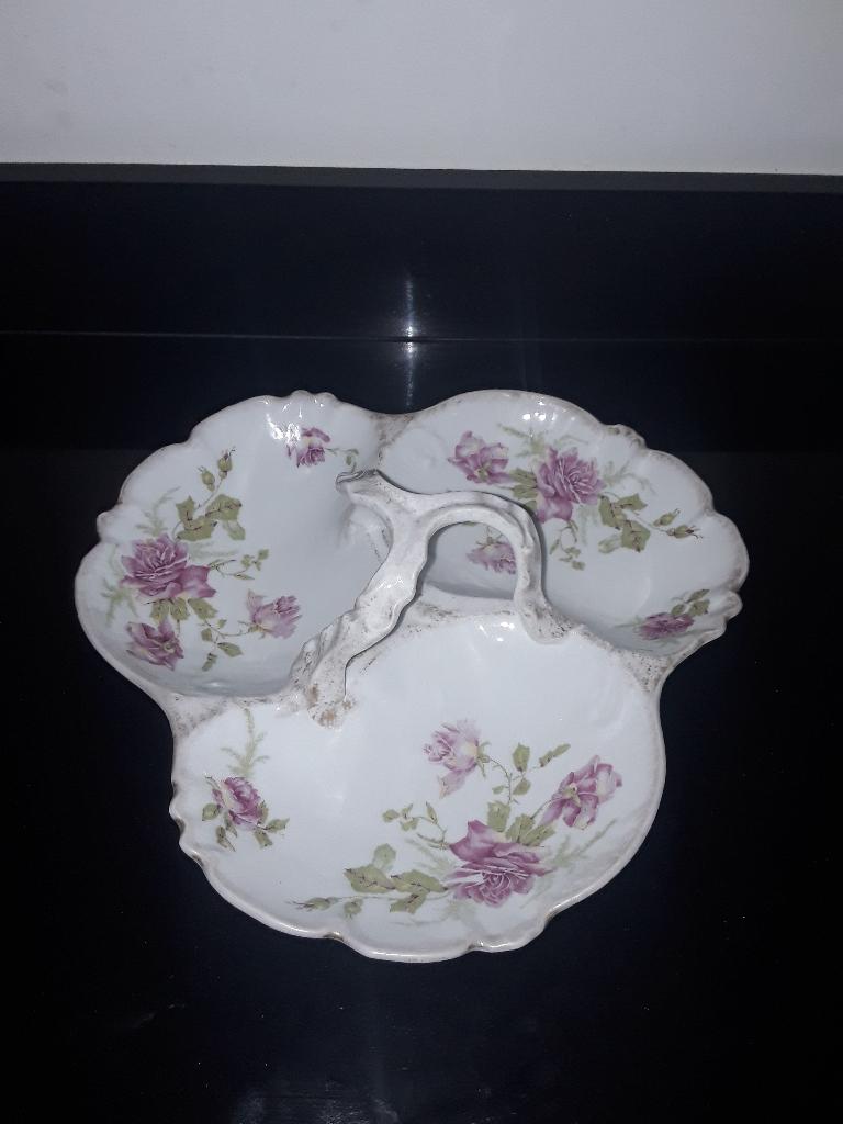 Antieke limoge barok 3vaksschaal met prachtige rozen, Antiek en Kunst, Verzenden