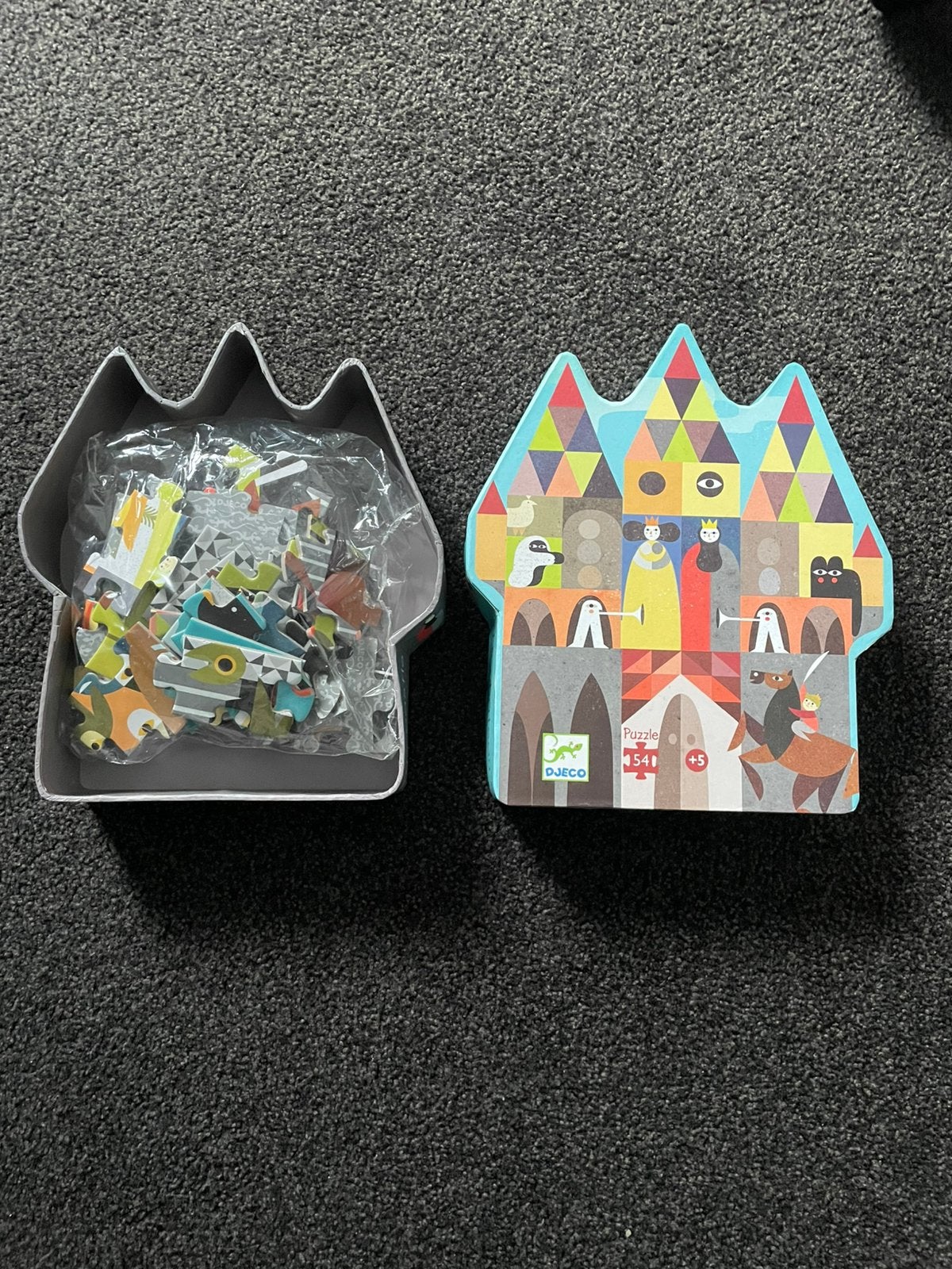 Djeco puzzel het fantastische kasteel nieuw, Kinderen en Baby's, Ophalen of Verzenden, Meer dan 50 stukjes, Nieuw, 4 tot 6 jaar