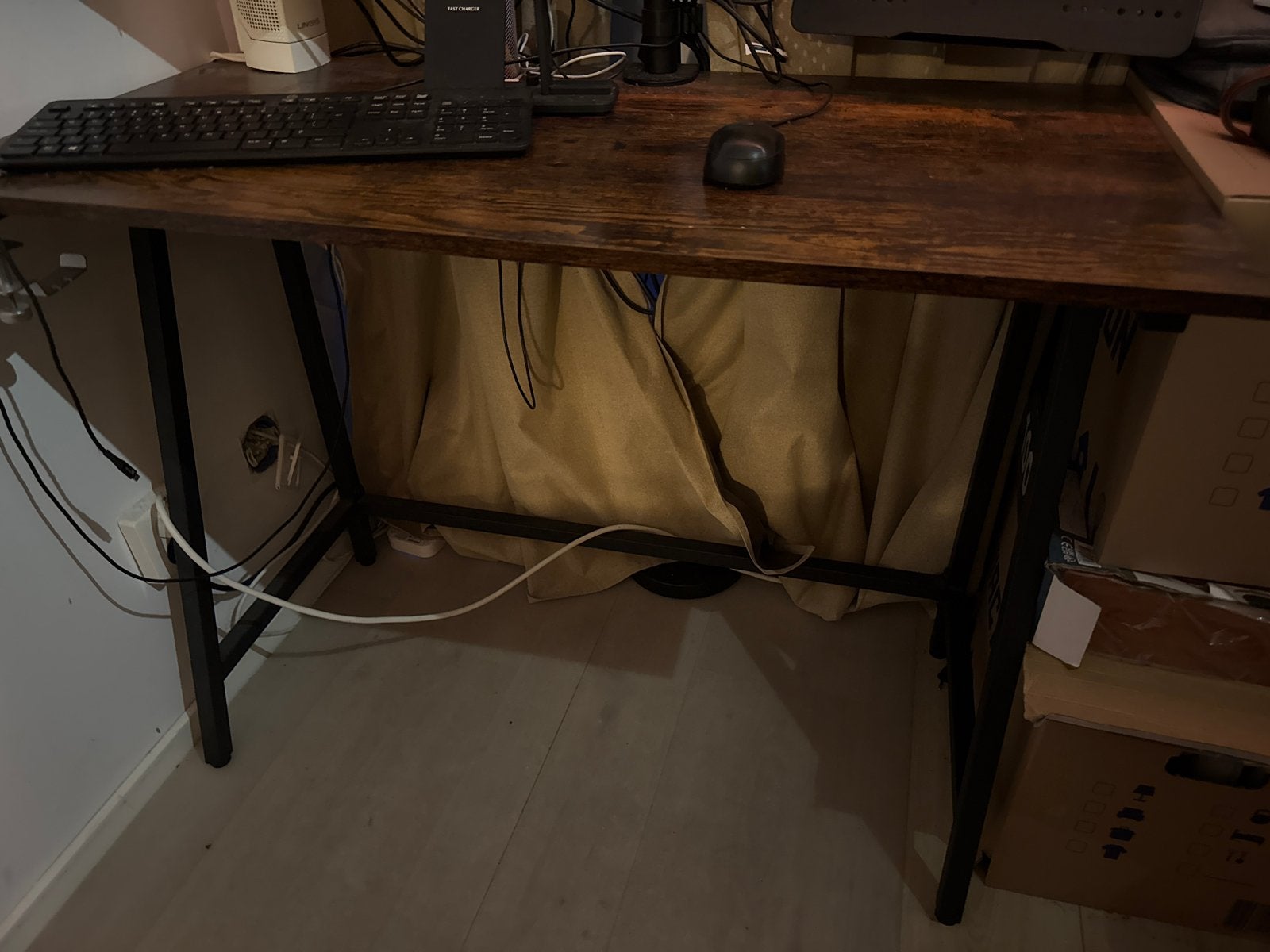 Industrieel bureau - Stevig en stijlvol, Gebruikt, Hout, 50 cm, Bruin