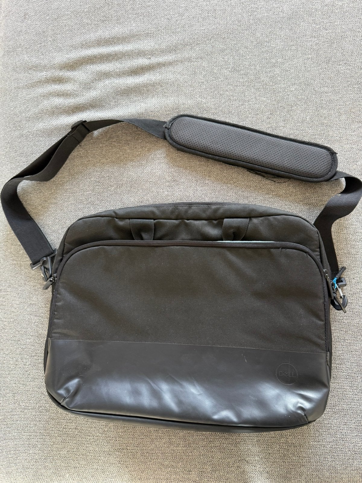 Laptop tas Dell, Ophalen of Verzenden, 17 inch of meer, Zo goed als nieuw