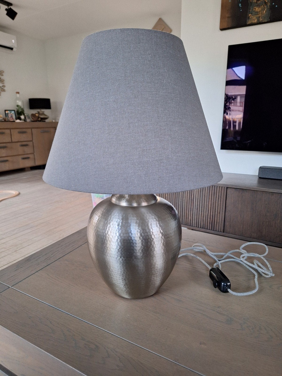 Stijlvolle dimbare tafellamp met grijze kap Ikea, Ophalen, Met schakelaar, E27 (groot), Grijs