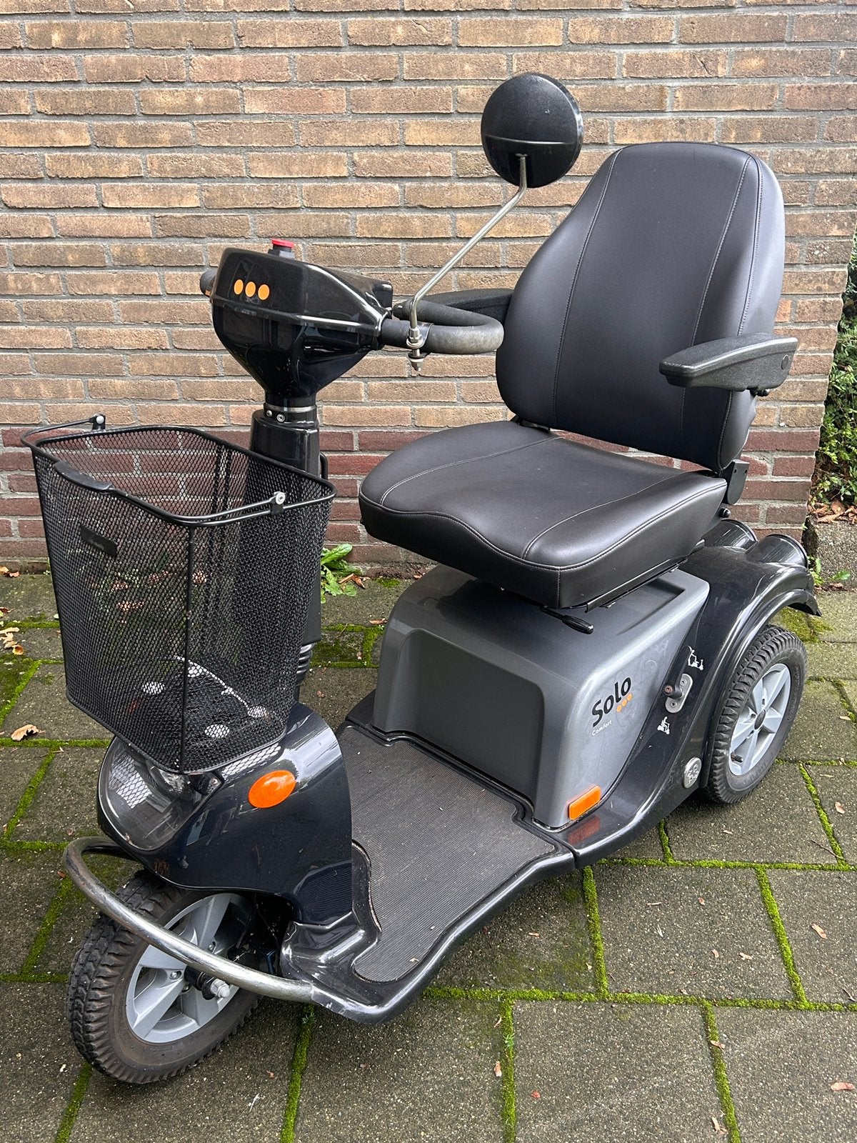 Scootmobiel (Mobility Solo 3 Comfort) 1300KM, Ophalen, Life and Mobility, Zo goed als nieuw, 16 km/u of meer
