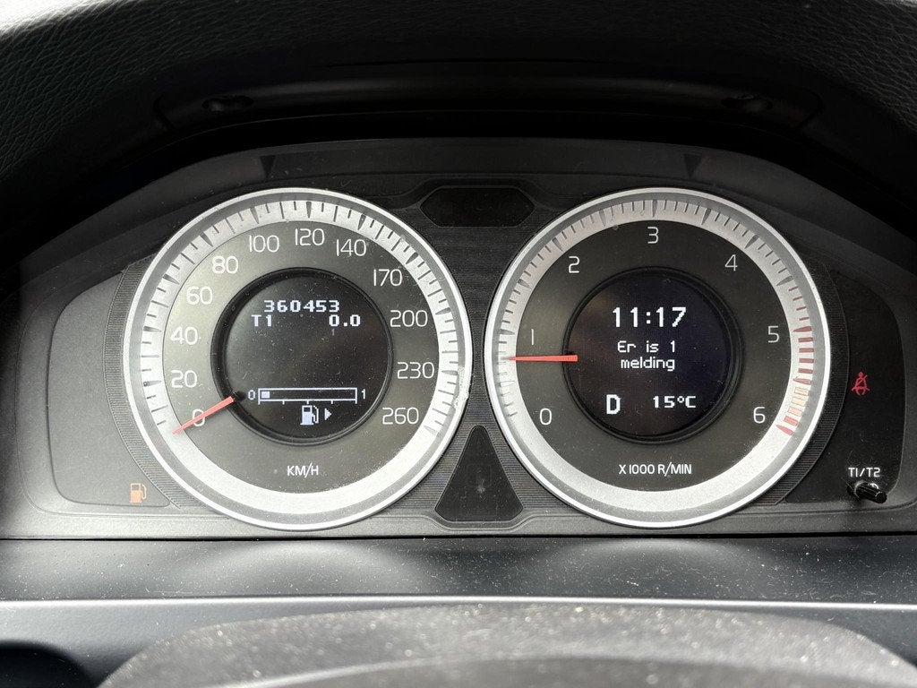 Volvo V60 2.0 D3 Summum | ELEKTR STOEL | AUT | 5 Cilinder, Auto's, Volvo, Euro 5, Gebruikt, Zwart, 1984 cc