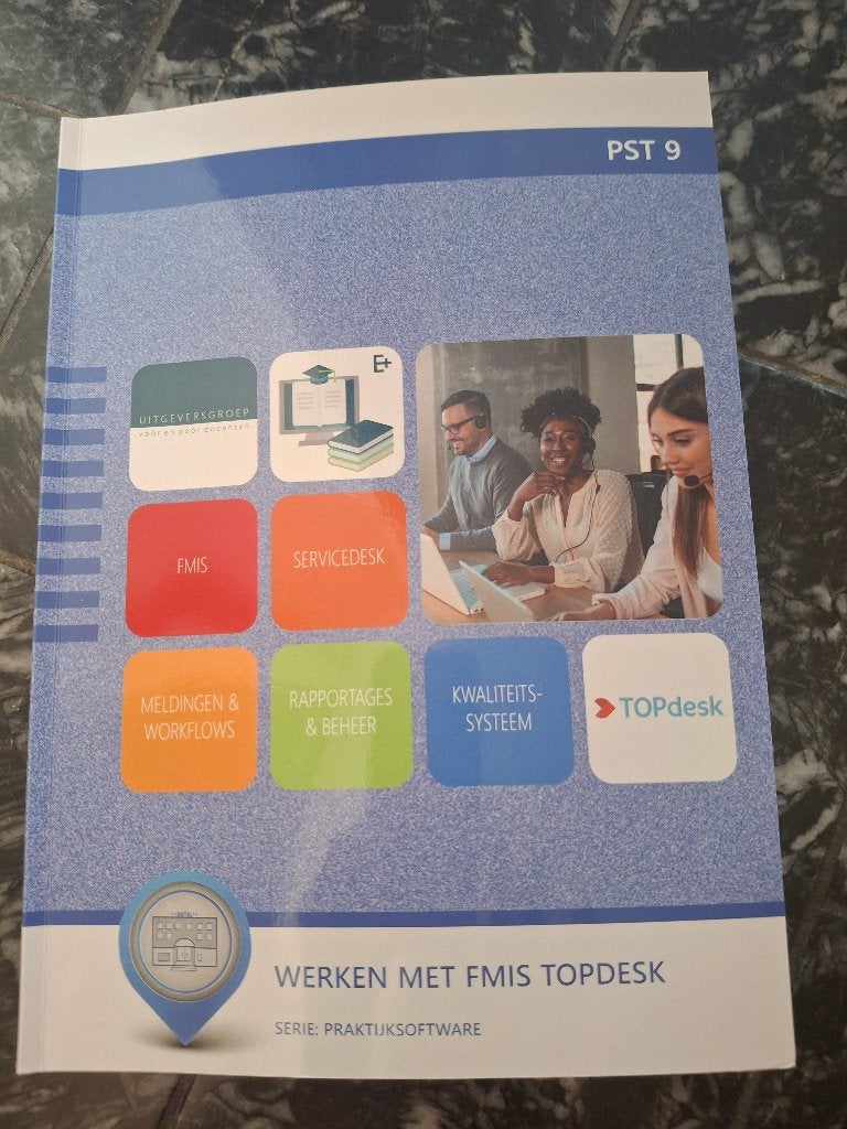 Studieboek werken met fmis topdesk, Boeken, Diverse auteurs, Ophalen of Verzenden, Zo goed als nieuw, MBO