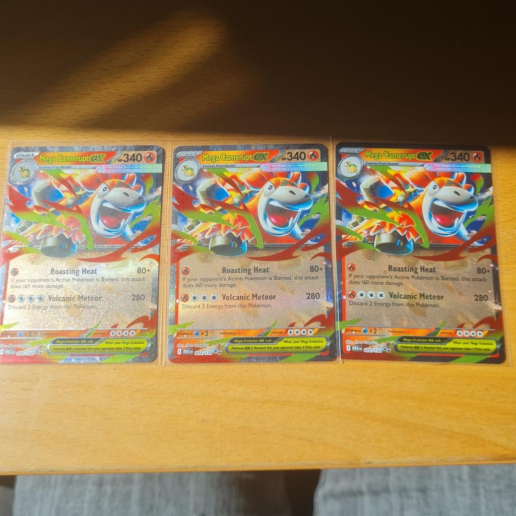 3x Mega Camerupt EX Pokémon Kaarten - Zo goed als nieuw, Ophalen of Verzenden, Zo goed als nieuw, Meerdere kaarten