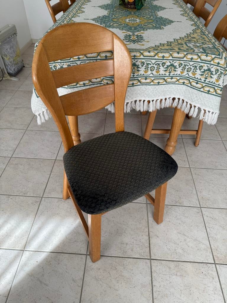 Eiken eettafel 1x2m met 6 stoelen en tafelkleed, Ophalen, Gebruikt, Eikenhout, 50 tot 100 cm