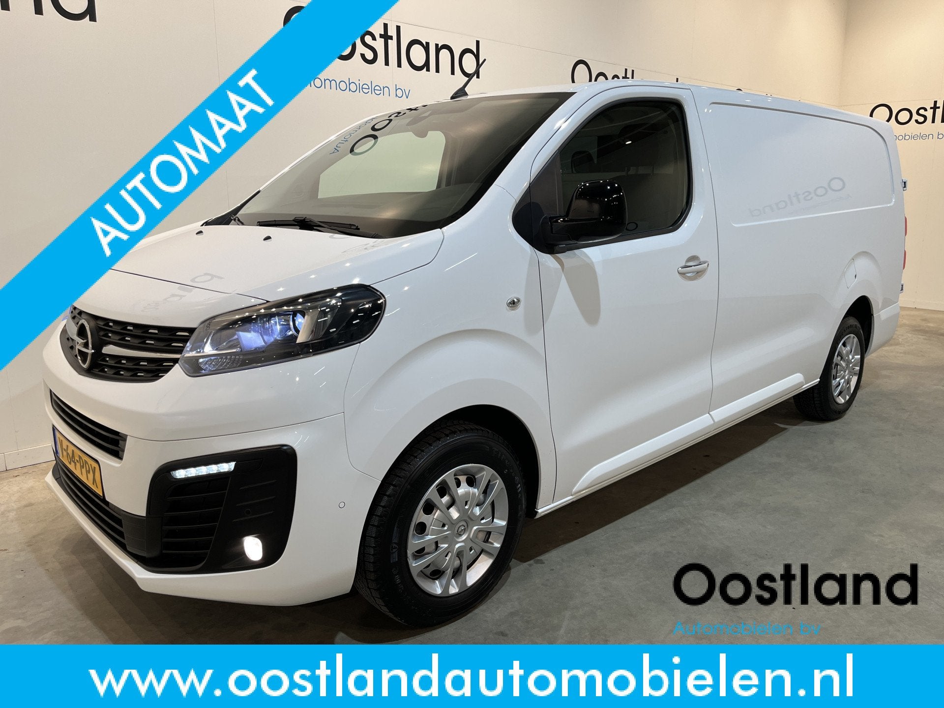 Opel Vivaro 2.0 CDTI L3H1 Innovation 180 PK Automaat / Airco, Stof, Gebruikt, 4 cilinders, Met garantie (alle)