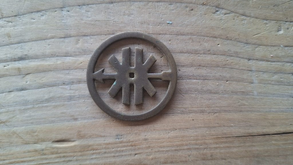 kreidler logo embleem oud messing, Ophalen of Verzenden, Gebruikt, Overige typen
