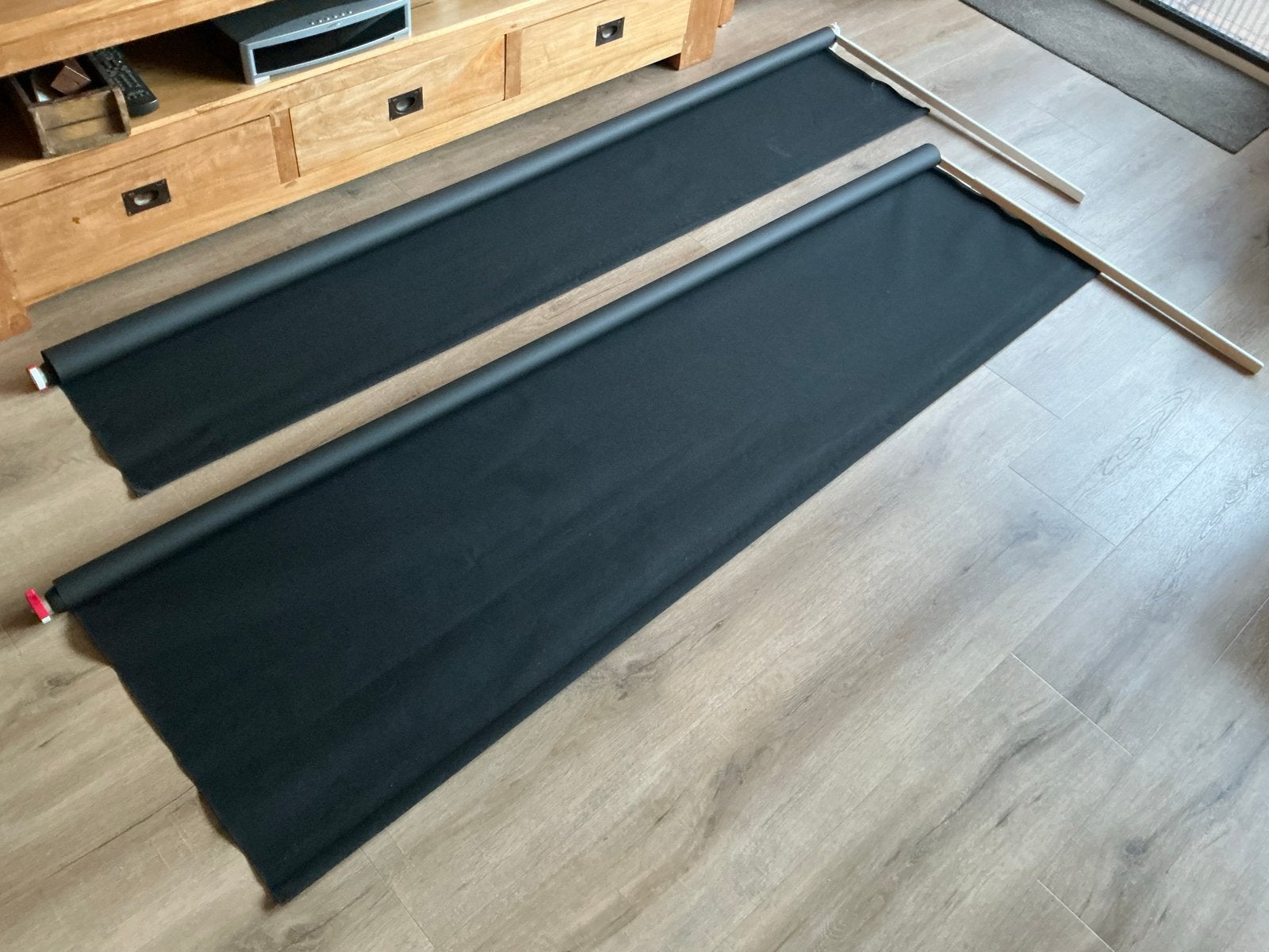 2 IKEA FRIDANS Verduisterende Rolgordijnen Zwart 200x195 cm, Ophalen, Verduisterend, Zwart, Zo goed als nieuw