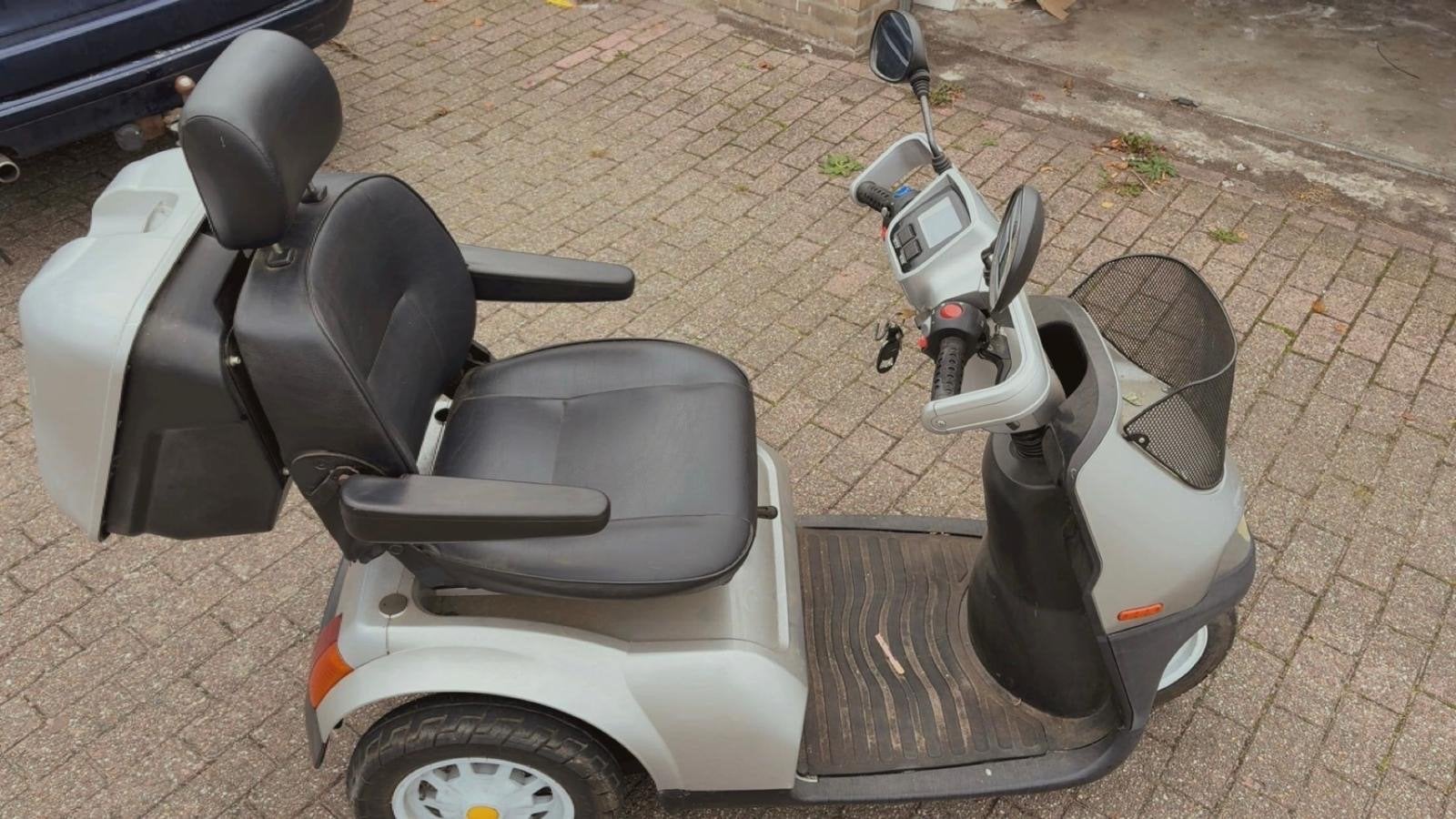 Scootmobiel, Ophalen, Gebruikt