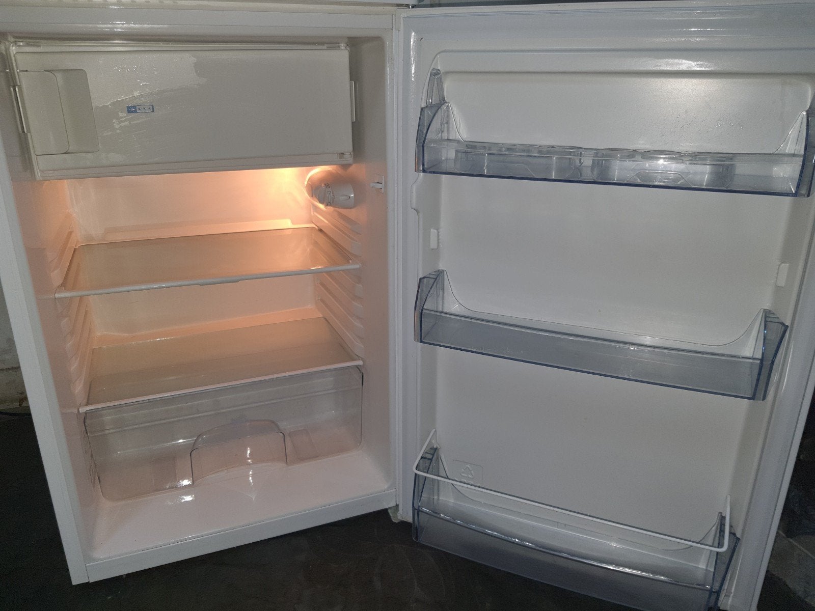 Nette vrijstaande Exquisite koelkast werkt uitstekend, Witgoed en Apparatuur, Koelkasten en IJskasten, Ophalen, Gebruikt, Minder dan 85 cm