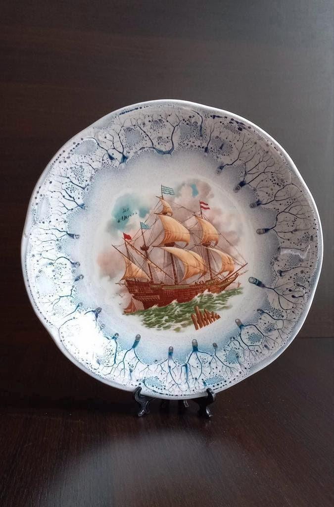 GIEN BP Keramiek Plat Bord Zeilboot Frankrijk, Antiek en Kunst, Ophalen of Verzenden