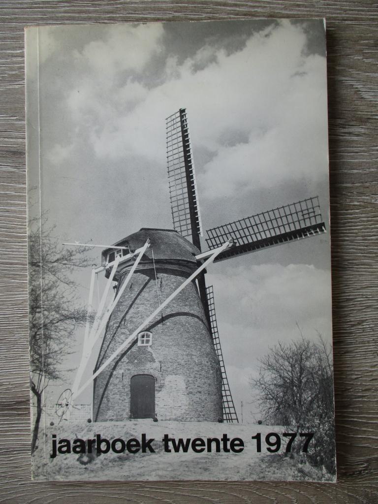 Jaarboek Twente 1977, Ophalen of Verzenden, Gelezen