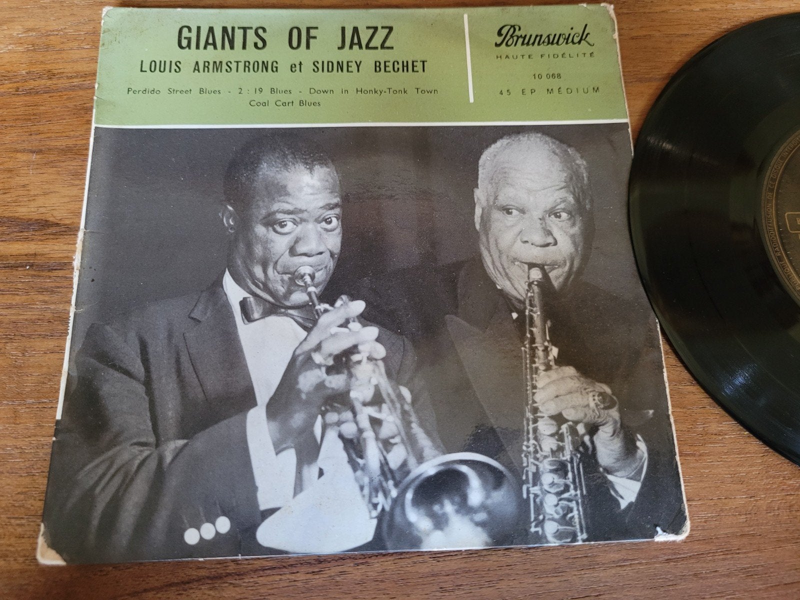 Louis Armstrong & Sidney Bechet - Giants of Jazz EP, Gebruikt, 7 inch, Ophalen of Verzenden, EP