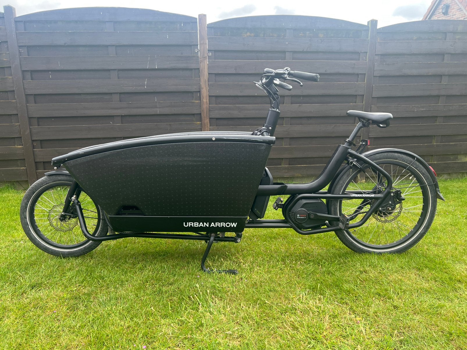 Elektrische bakfiets, Urban Arrow, met ketting, met garantie, Fietsen en Brommers, Fietsen | Bakfietsen, Ophalen, Zo goed als nieuw
