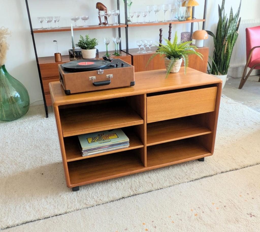 Vintage, Deens audio, tv meubel (Dyrlund?), Huis en Inrichting, Kasten | Televisiemeubels, Ophalen, Gebruikt, ., .