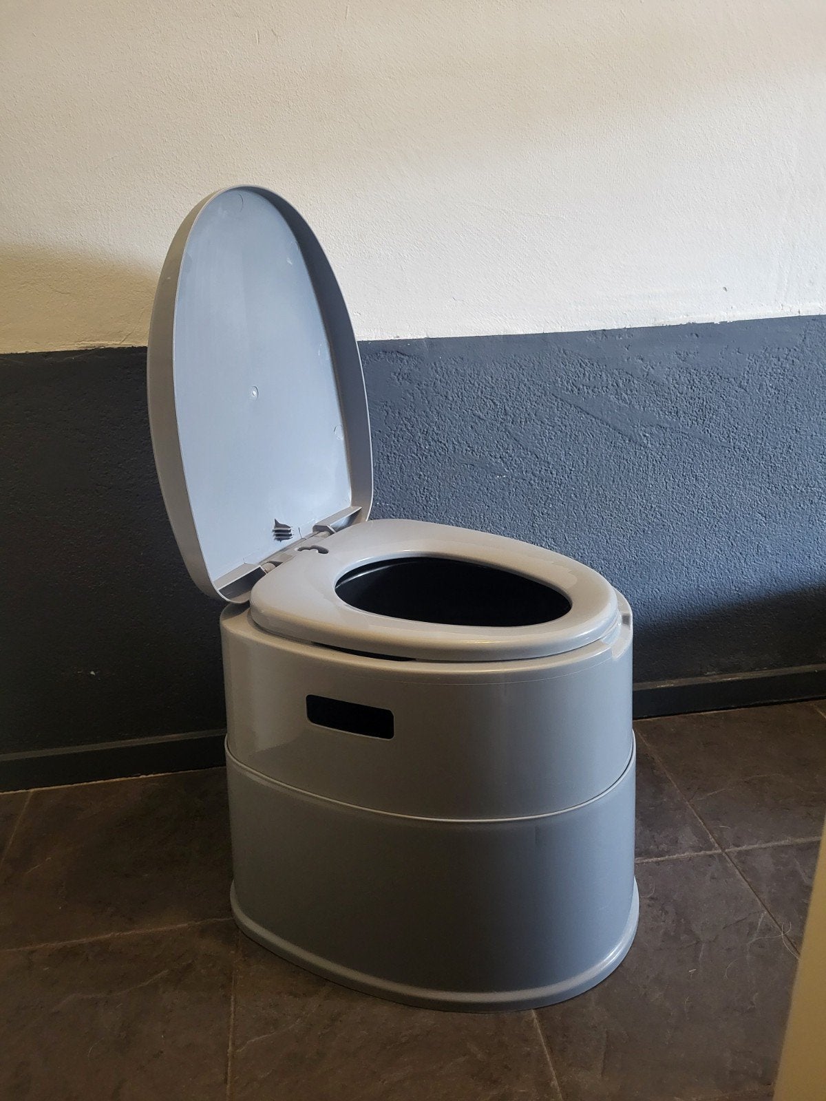 Draagbaar campingtoilet - ideaal voor onderweg, Ophalen, Gebruikt