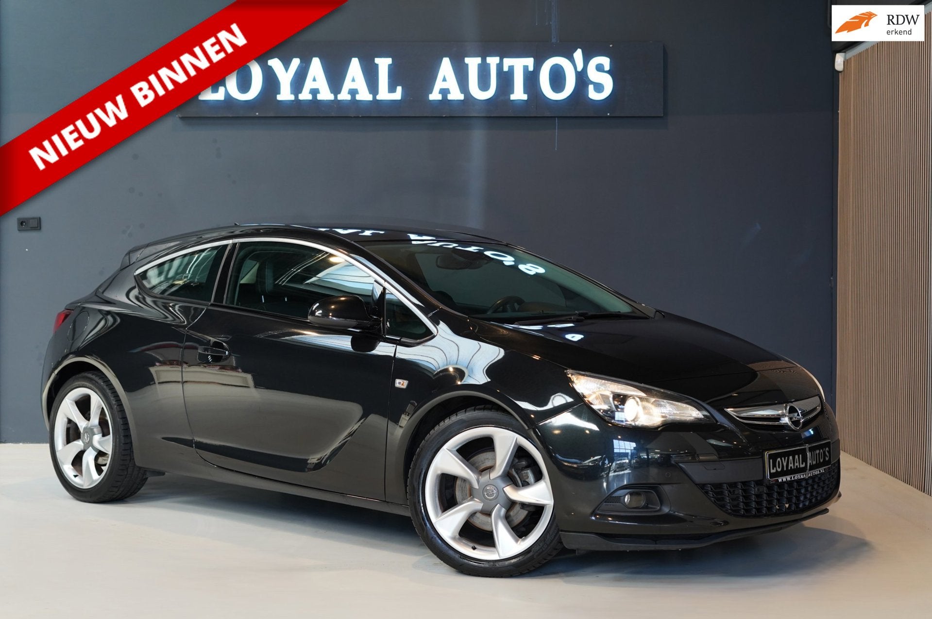 Opel Astra GTC 1.4 Turbo Sport | AIRCO | CRUISE | PDC | STOE, Auto's, Voorwielaandrijving, Gebruikt, 4 cilinders, 700 kg