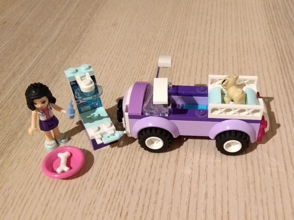 LEGO Friends 4+ Emma's Mobiele Dierenkliniek - 41360, Gebruikt, Lego, Friends, Ophalen of Verzenden