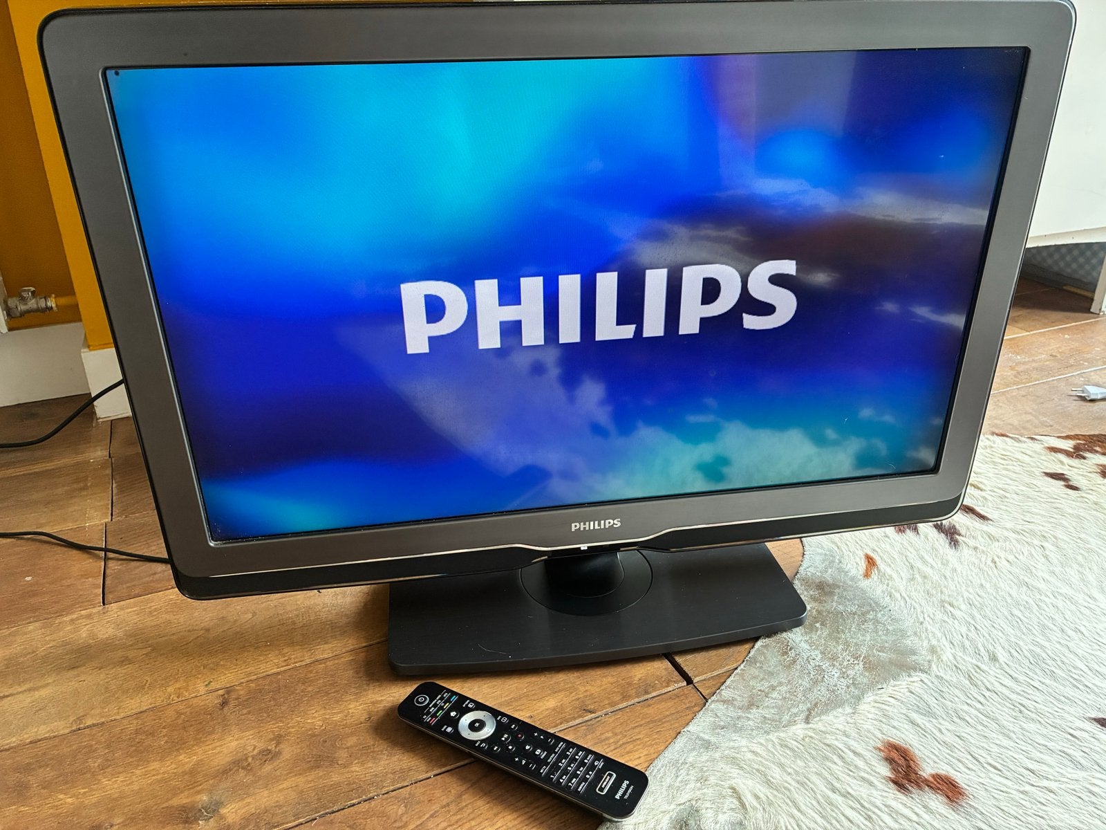 Philips 32 inch Ambilight TV 32PFL9604H/12 met wandbeugel, Ophalen, Philips, Gebruikt, 50 Hz