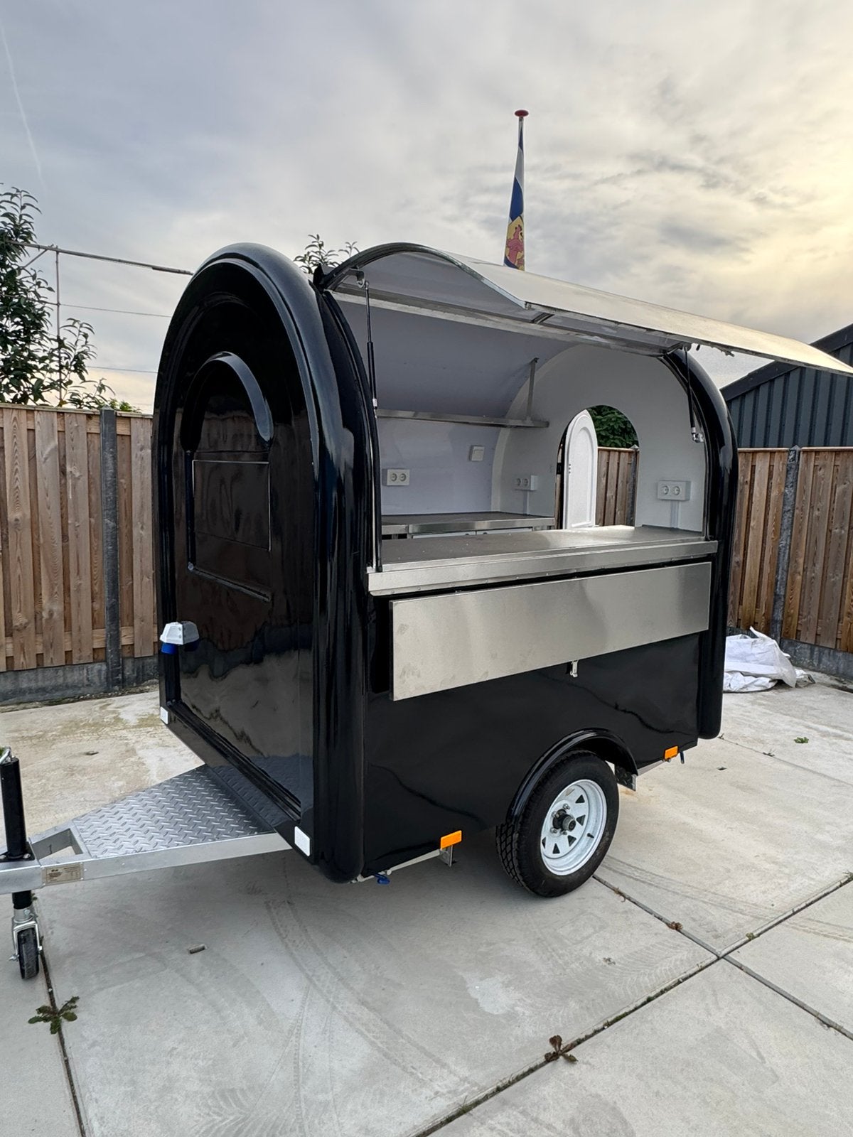 Nieuw!! Foodtruck. (Met coc), Zakelijke goederen, Ophalen of Verzenden