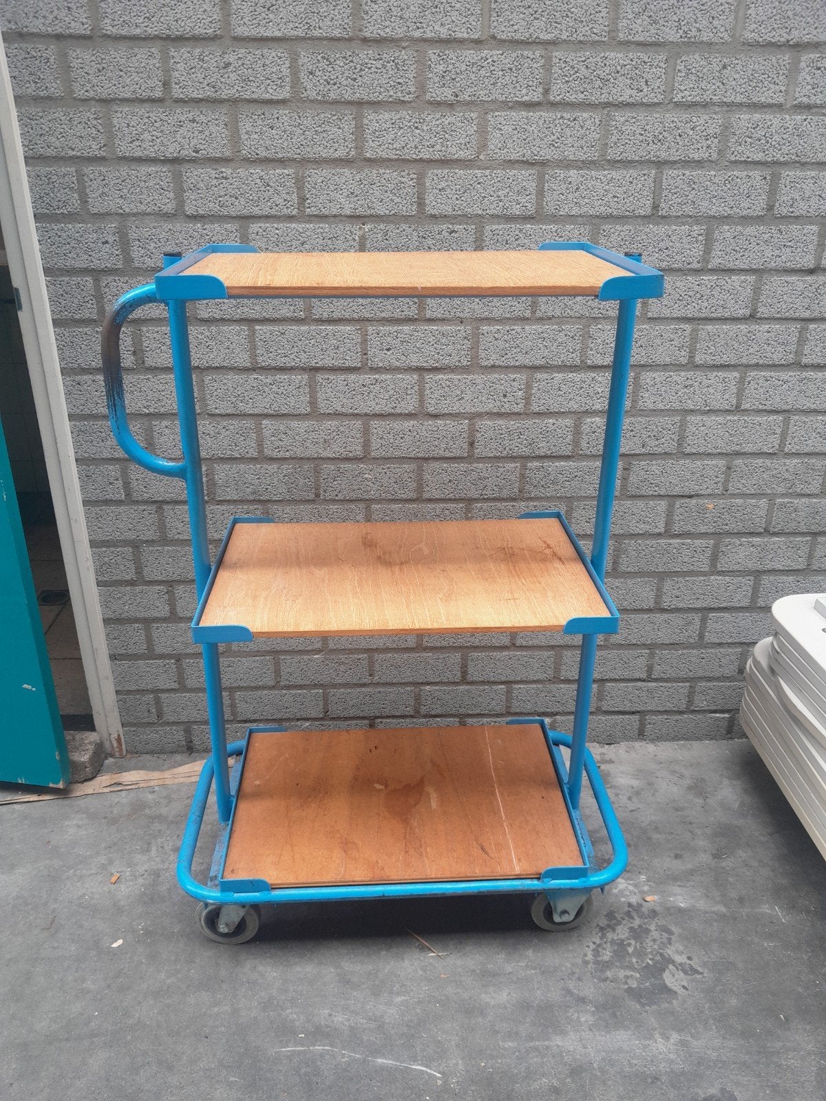 Robuuste Etagewagen / Magazijnkar met 3 Niveaus, Ophalen