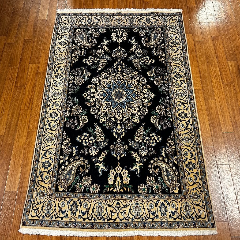 perzisch tapijt nain met zijde – 180 x 115 cm – vloerkleed, TTM Wonen, Meubels – (Perzische) Tapijten en Woonaccessoires, 100 tot 150 cm