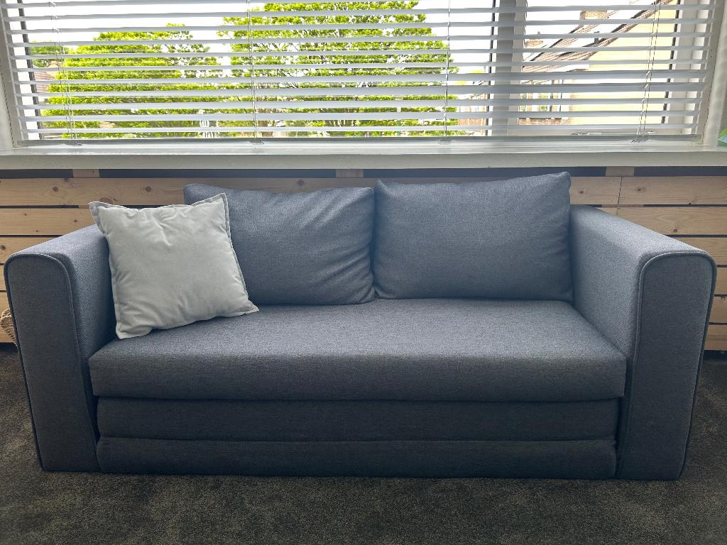 Bank (slaapbank), Ophalen, Gebruikt, Minder dan 75 cm, 150 tot 200 cm
