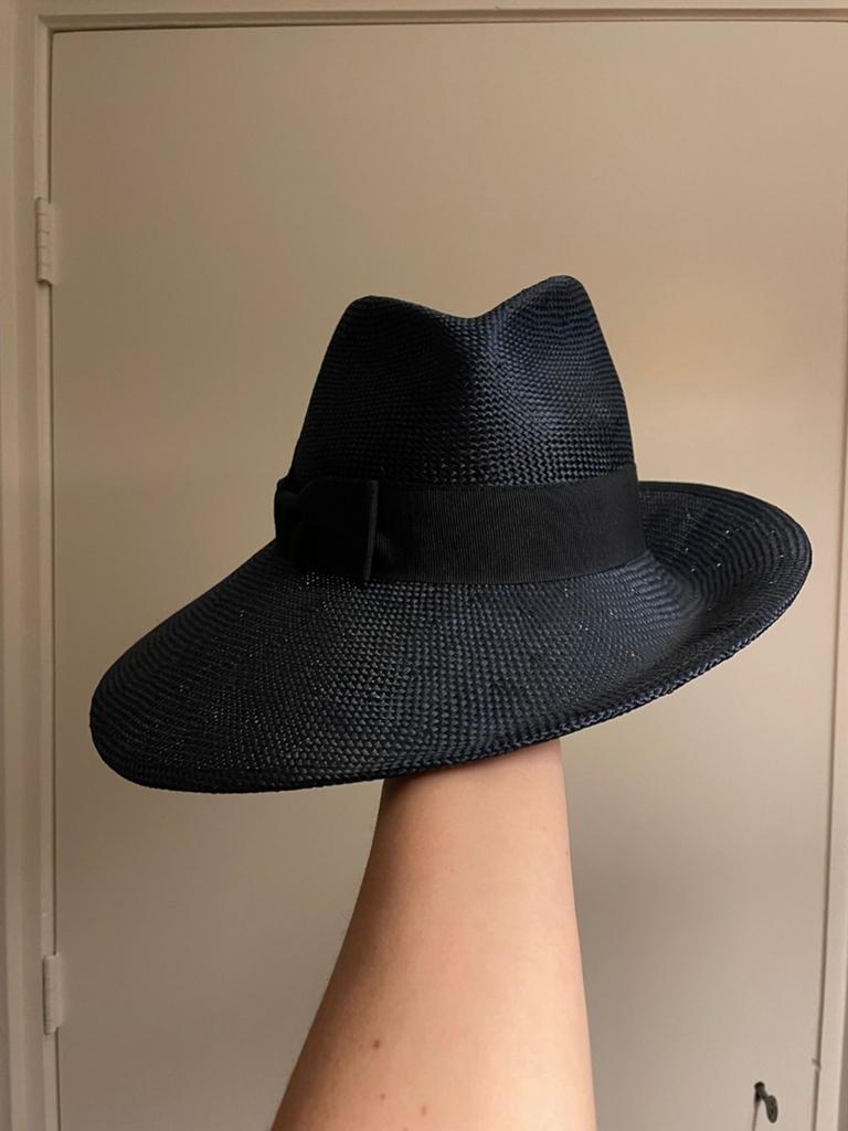Z.g.a.n. blauwe zomer dameshoed, Kleding | Dames, Hoeden en Petten, Ophalen of Verzenden, Zo goed als nieuw