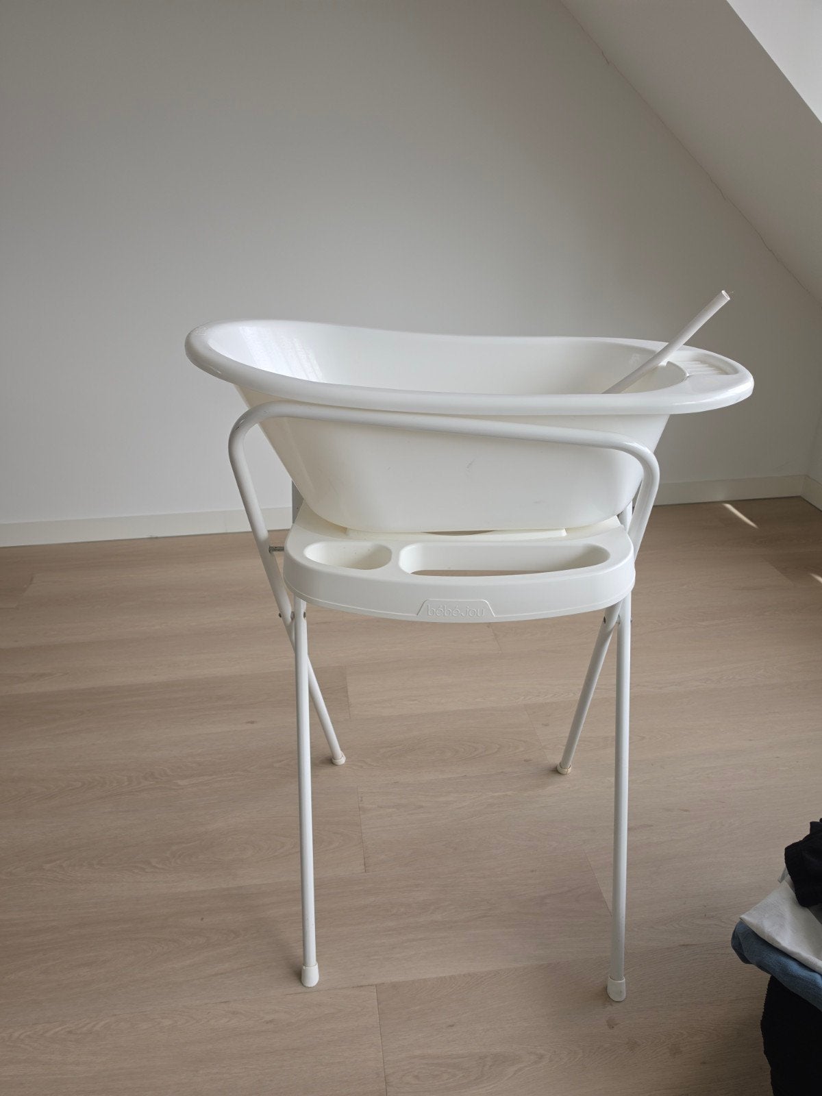 Gratis bébé-jou badstandaard en badje, Kinderen en Baby's, Badjes en Verzorging, Ophalen, Badje, Bébé-jou, Standaard