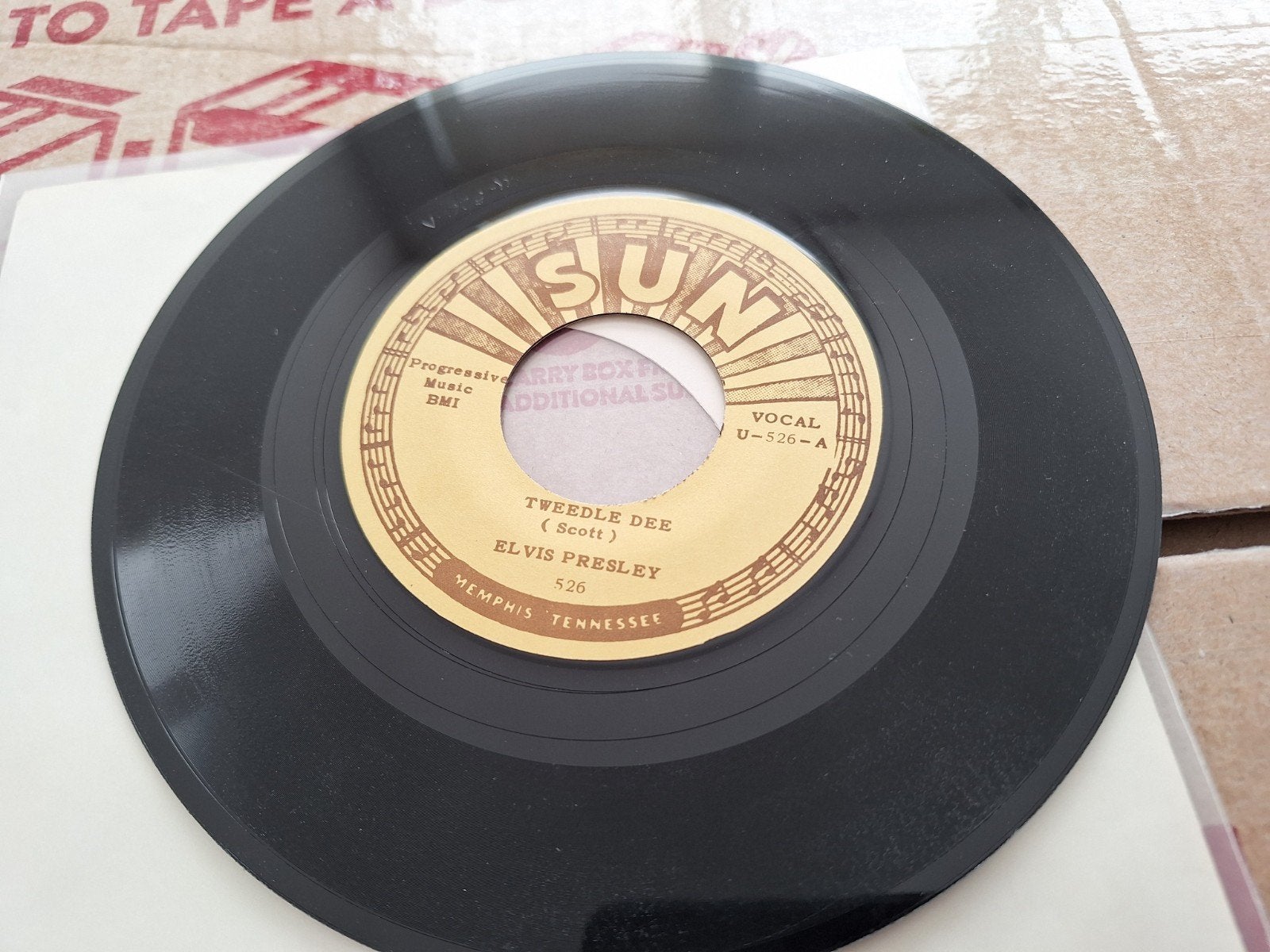 Elvis Presley - Tweedle Dee / Lawdy, Miss Clawdy (Sun), Cd's en Dvd's, Vinyl Singles, Originele persing, Verzenden, Gebruikt, Pop