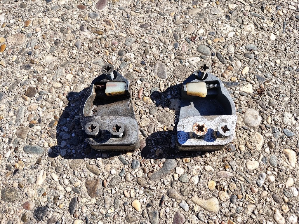 2x Deurslot/ L & R/ Ford Thunderbird (1958-1960), Verzenden, Ford