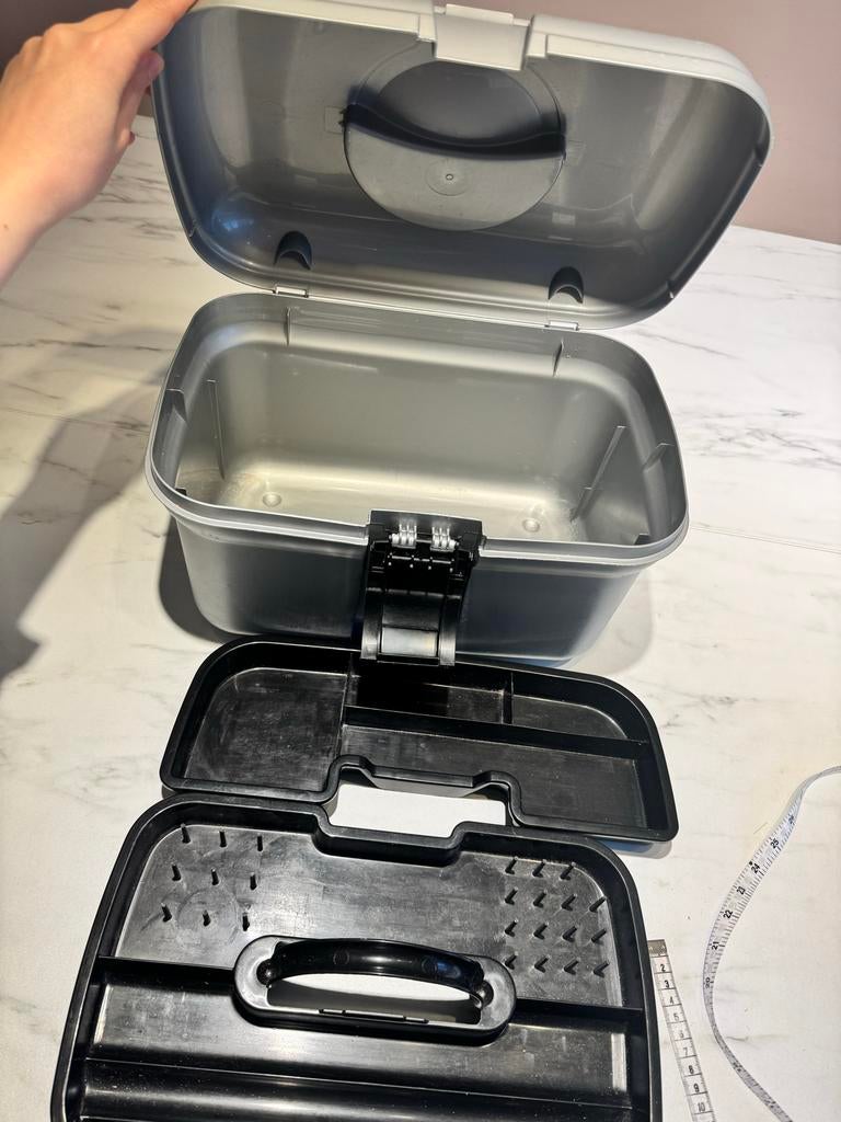 Curver naaibox XL met extra vakken, Ophalen of Verzenden, Gebruikt, Overige typen