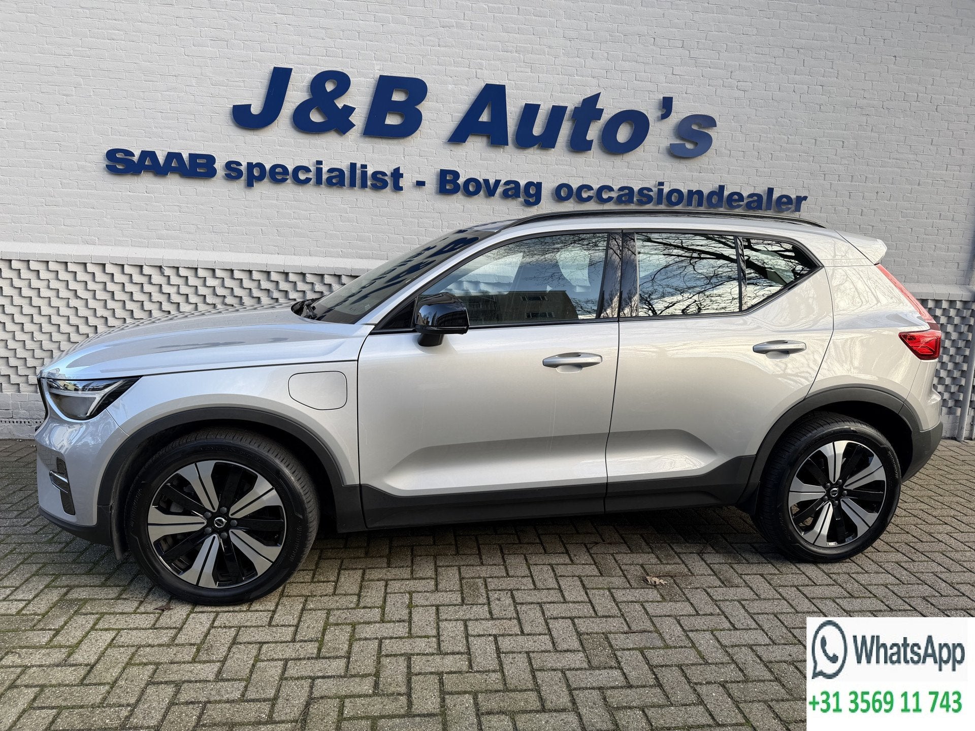 Volvo XC40 1.5 T4 Recharge Plus Dark Harman/kardon Achteruit, Stof, Bedrijf, Hybride Elektrisch/Benzine, 3 cilinders