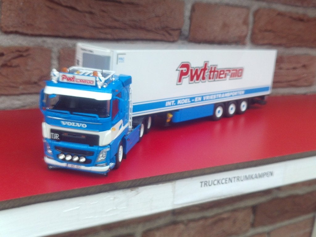 Tekno  Volvo  FH4  6 x 2  van  Peter  Wouters., Ophalen of Verzenden, Nieuw, Bus of Vrachtwagen, Tekno