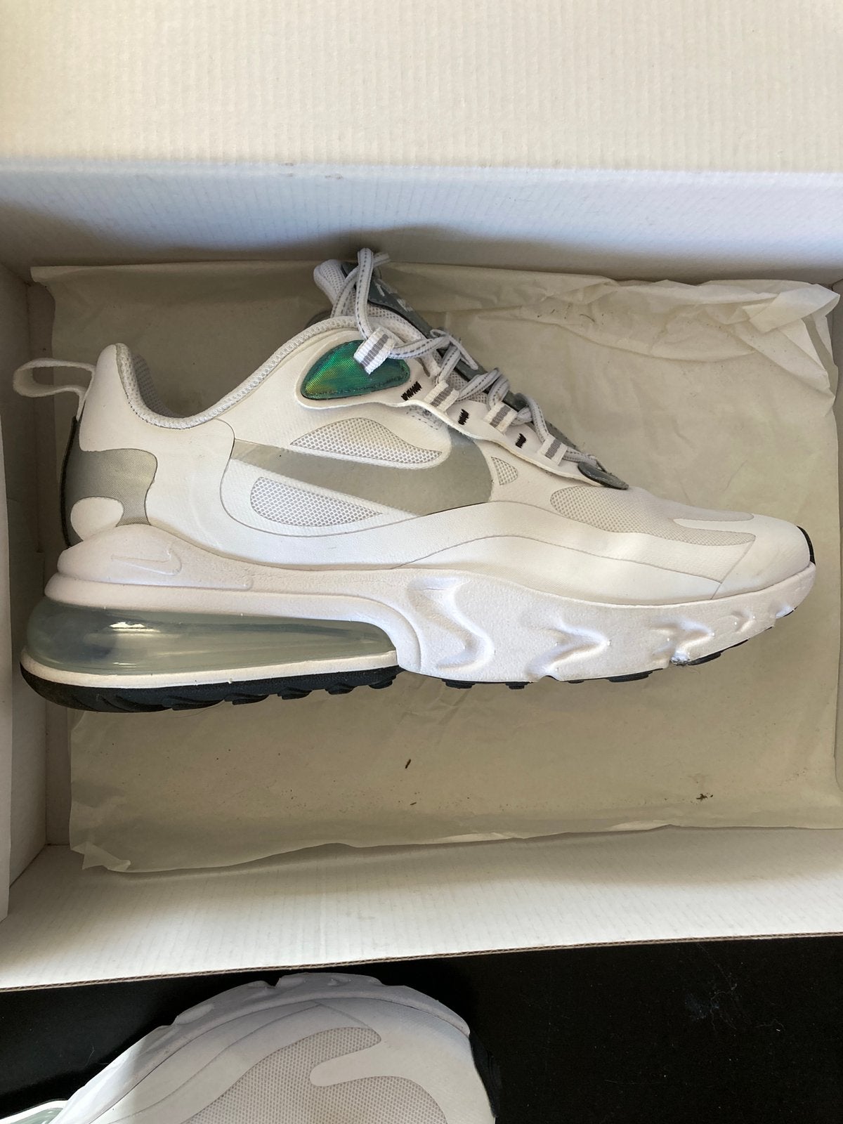 Nike Air Max 270 react 7.5/40.5, Verzenden, Wit, Sneakers of Gympen, Zo goed als nieuw