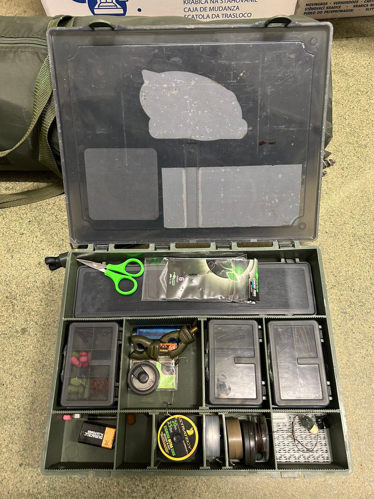 SET Goed gevulde tacklebox met loodtas en vistas, Ophalen, Zo goed als nieuw, Overige typen