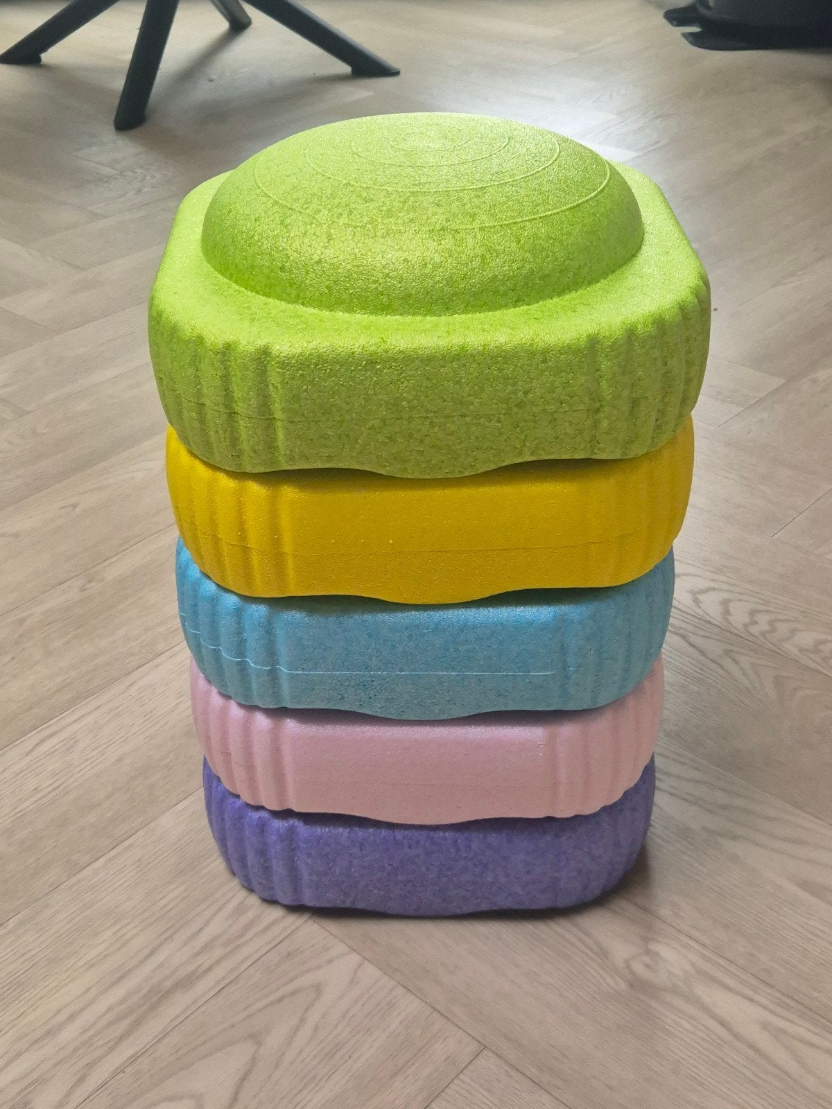 Stapelstenen pastel, Ophalen, Zo goed als nieuw