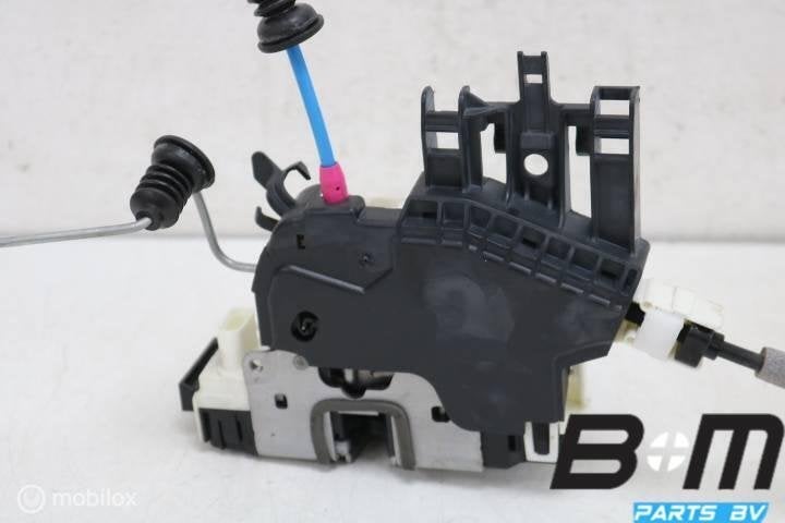 Deurslot linksachter Mercedes A-Klasse W176 A2047302735, Gebruikt