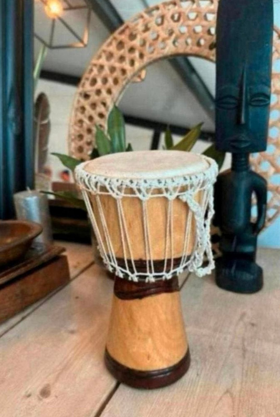 Afrikaanse trommel / drum / bongo van hout en leer, Muziek en Instrumenten, Ophalen of Verzenden, Zo goed als nieuw, Trommel