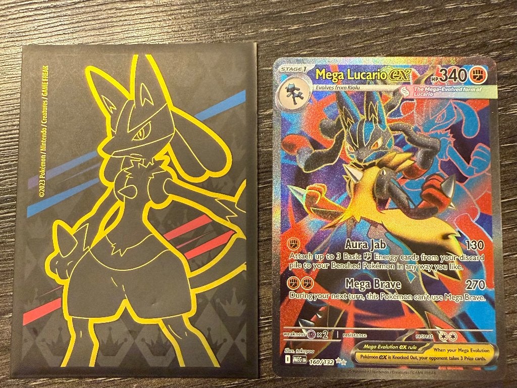 Mega Lucario EX 160/132 2025, Ophalen of Verzenden, Zo goed als nieuw, Losse kaart, Foil
