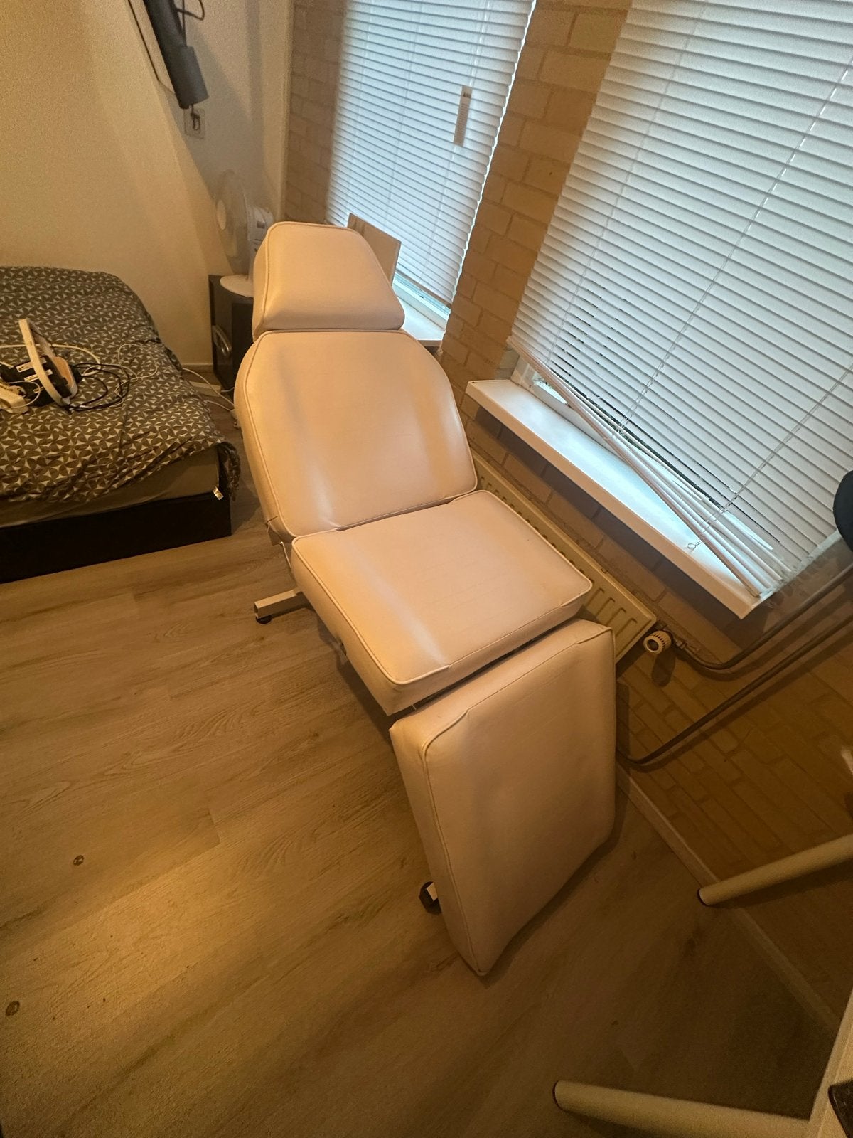 Behandel stoel, Huis en Inrichting, Ophalen