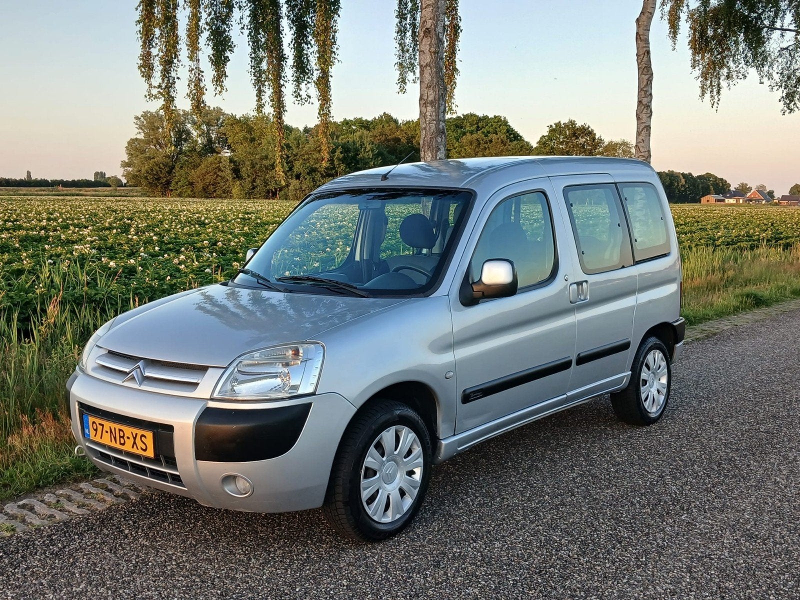 Citroën Berlingo 1.6 I 16V ROLSTOELAUTO 3+1, Auto's, 4 cilinders, Origineel Nederlands, Handgeschakeld, 108 pk