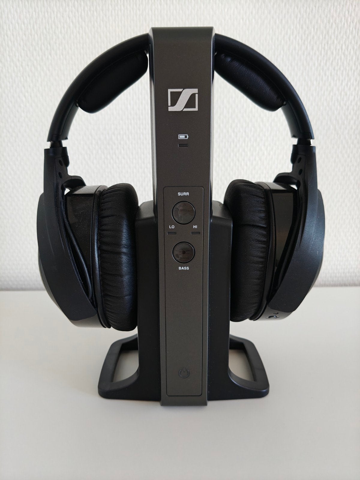 Sennheiser RS 175 Draadloze Hoofdtelefoon met Basisstation, Draadloos, Sennheiser, Ophalen of Verzenden, Zo goed als nieuw